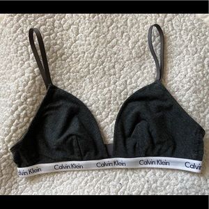 ✨2/$20✨ Calvin Klein Bra